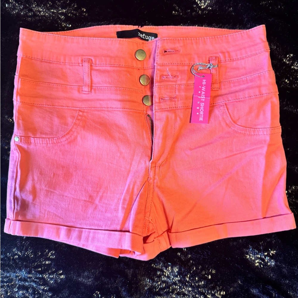 Refuge Women's Coral Shorts